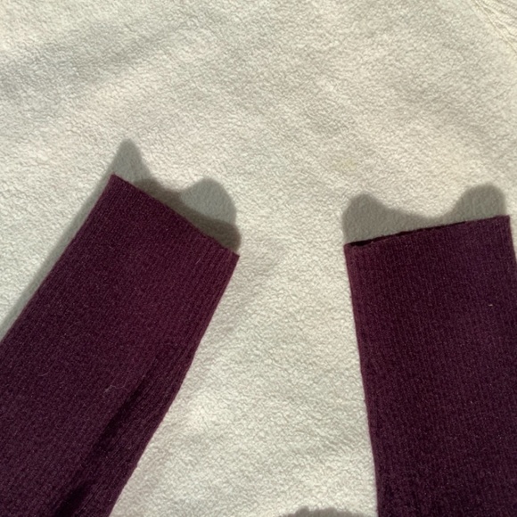 CALVIN KLEIN JEANS WINE AND BLACK CREW NECK SWEATER - Picture 5 of 7